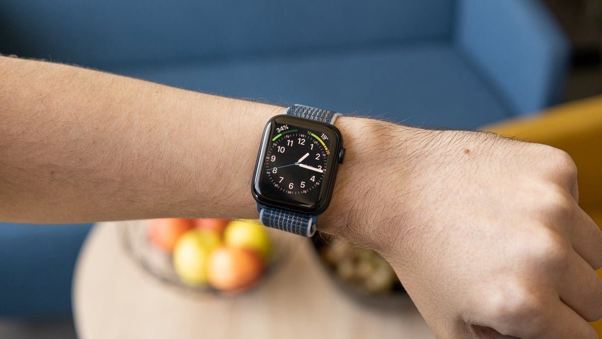 The Next Apple Watch SE might finally match its siblings' screen sizes