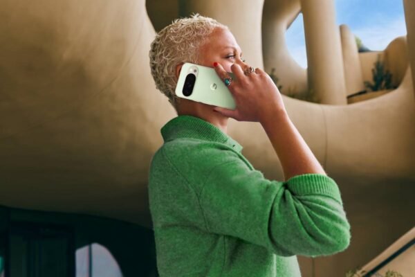 Google’s PixelSnap Ring Stand Issues Highlight Terrible Qi2 Timing