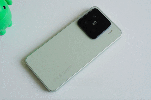 Xiaomi 17 Pro Max Renders Confirm Secondary Display Return